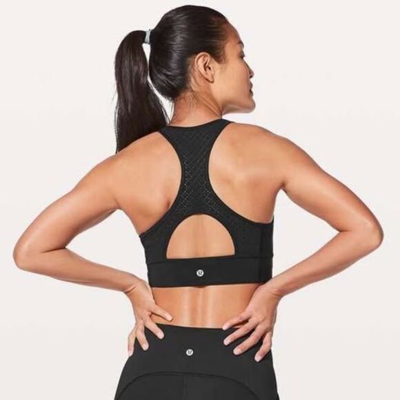 Lululemon Get Your Peek On Bra - Black - Size 6 - Picture 2 of 8